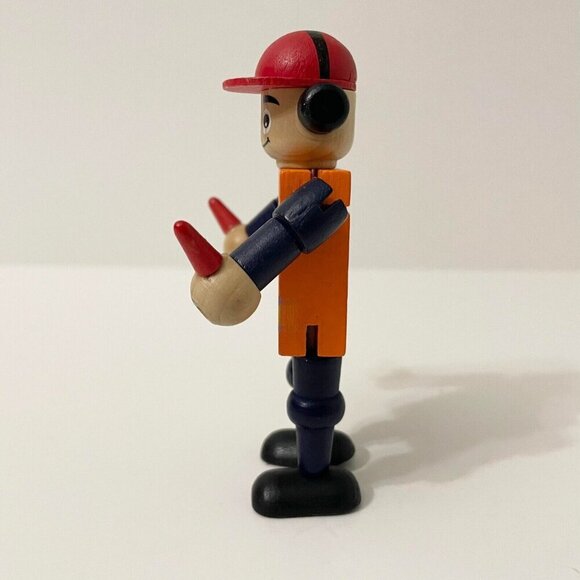 Turkish Airlines Small Wooden Toy Plane Coordinator Moveable Arms and Legs - Picture 4 of 16